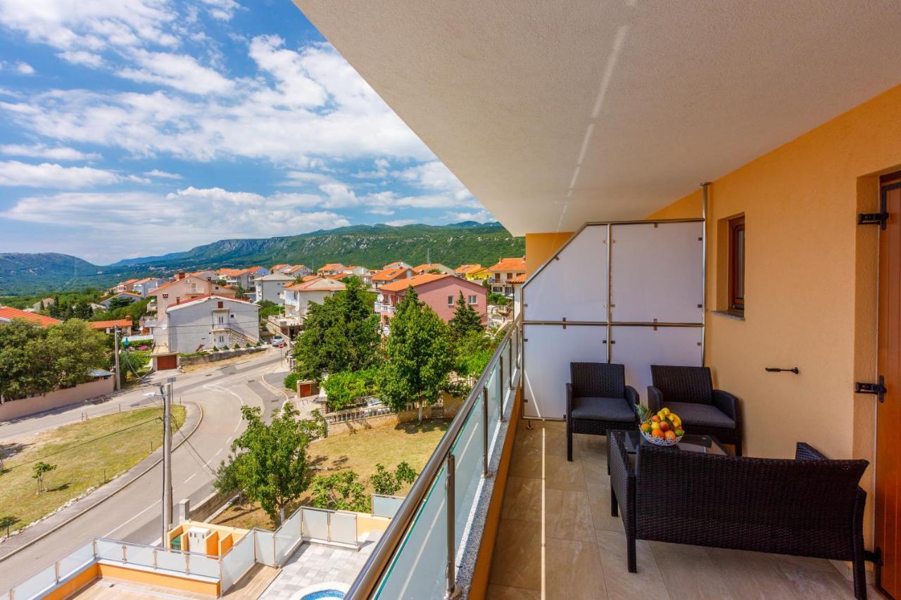House View Apartment โนวีวีโนดอลสกี ภายนอก รูปภาพ