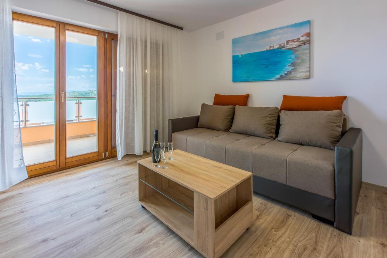 House View Apartment โนวีวีโนดอลสกี ภายนอก รูปภาพ